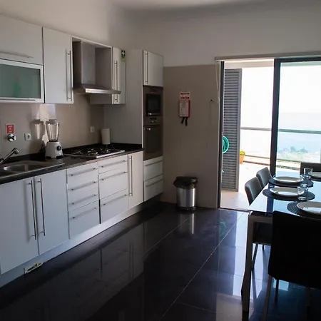 Moradia Garces * Σάντα Κρουζ